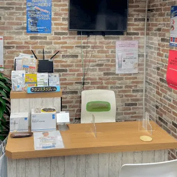 24/7Workout 全国89店舗のパーソナルジムのトレーニングを受ける前の受付