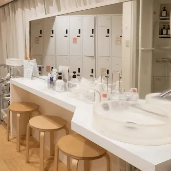 HABIT PERSONAL GYM 全国9店舗のトレーニングを受けた後のパウダールーム