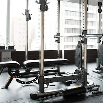 RIZAP 全国1,383店舗のパーソナルジムのトレーニング機器