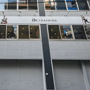 Dr.TRAINING 神戸三宮店のパーソナルジムのトレーニングを受ける店舗の外観