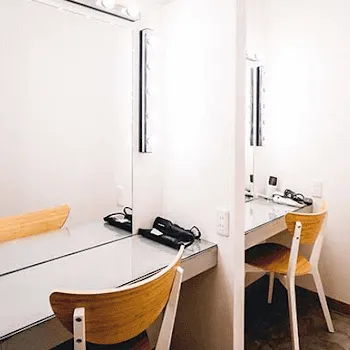 UNDEUXSBODY 神戸・三宮店のパーソナルジムのトレーニングを受けた後の化粧室