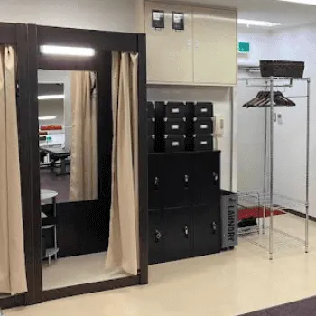 パーソナルジムASPI 名古屋栄店のパーソナルジムのトレーニングを受ける前の更衣室