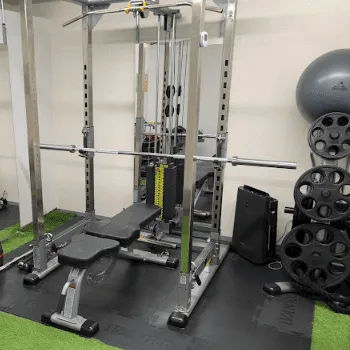 パーソナルジムRat 名古屋栄店のパーソナルジムのトレーニングで使用するトレーニング器具