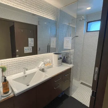 パーソナルジムRat 名古屋栄店のパーソナルジムのトレーニング後のシャワールーム