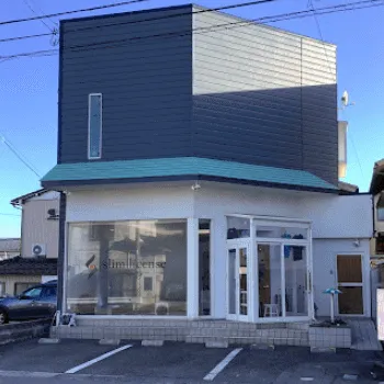 スリムライセンスのパーソナルジムのトレーニングを受ける店舗の外観