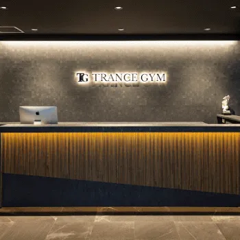 トランスジム 新潟店のパーソナルジムのトレーニングを受ける前の受付