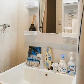 REMのパーソナルジムのトレーニングを受けた後のパウダールーム