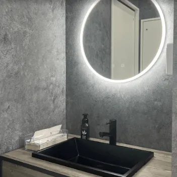 THE PERSONAL GYM沖縄那覇店のパーソナルジムのトレーニング後のパウダールーム