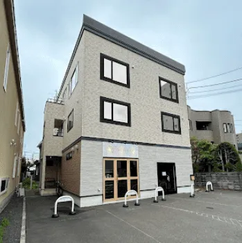 Physio Gym Growのパーソナルジムのトレーニングを受ける店舗の外観