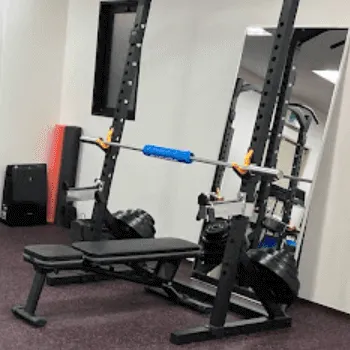 パーソナルジムRat 札幌店のパーソナルジムのトレーニングで使用するトレーニング器具