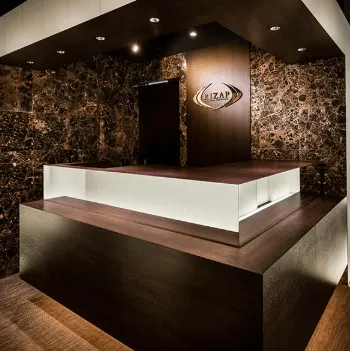 RIZAP横浜東口店のパーソナルジムのトレーニングを受ける前の受付