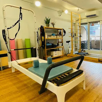 ピラティススタジオB&B 全国9店舗のピラティスのレッスンで使用する機器