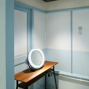 H ampersand 全国6店舗のピラティスのレッスンを受けた後のパウダールーム