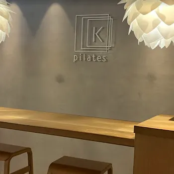 pilates K 全国63店舗のピラティスのレッスンを受ける前の受付