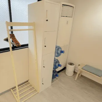 luluto 名古屋3店舗のピラティスのレッスンを受ける前の更衣室