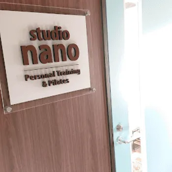 スタジオnano 名古屋2店舗のピラティスのレッスンを受ける店舗の入り口