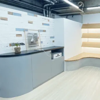 zen place pilates 金山スタジオのピラティスのレッスンを受ける前の受付