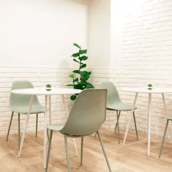 Rintosull 秋葉原店のピラティスのレッスンを受ける前のカウンセリングルーム