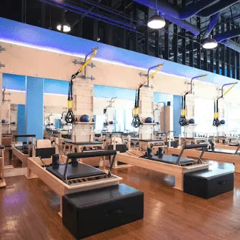 club Pilates 西葛西のピラティスのレッスンを受けるトレーニングルーム