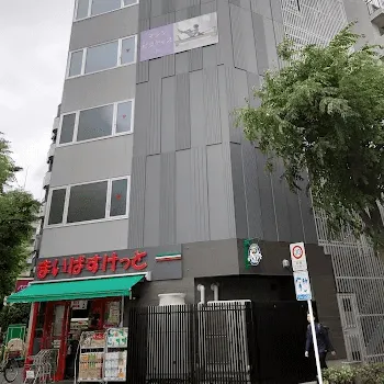 pilates K 葛西店のピラティスのレッスンを受ける店舗の外観