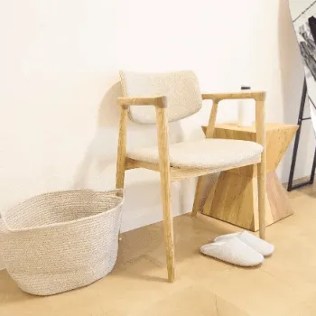 YUZU 練馬店のピラティスのレッスンを受ける前のカウンセリングルーム