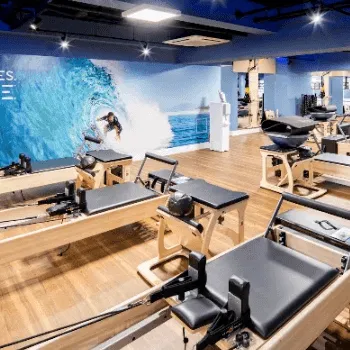 club Pilates 4店舗のピラティスのレッスンを受けるトレーニングルーム