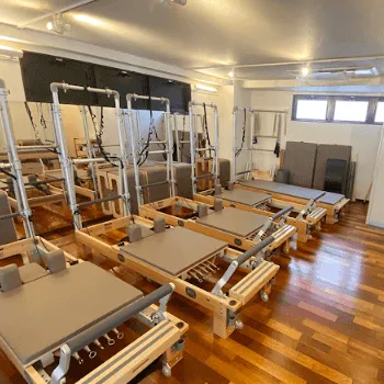 zen place pilates 世田谷区10店舗のピラティスのレッスンを受けるトレーニングルーム