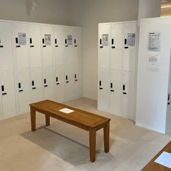 pilates K オリナス錦糸町店のピラティスのレッスンを受ける前のロッカールーム
