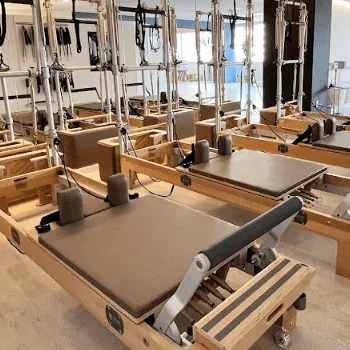 zen place pilates 錦糸町のピラティスのレッスンを受けるトレーニングルーム