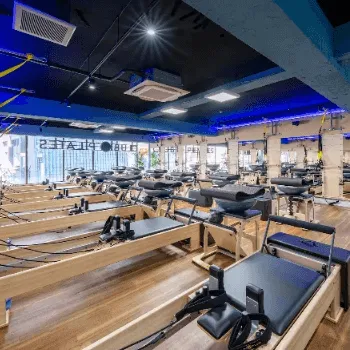 club Pilates 豊島区2店舗のピラティスのレッスンを受けるトレーニングルーム