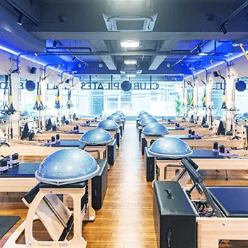 CLUB PILATES 広島5店舗のピラティスのトレーニングを受けるトレーニングルーム