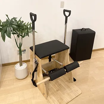 MyTimeピラティス 川口のピラティスのトレーニングを受けるトレーニング器具