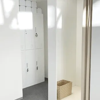 パーソナルジムASPI 北千住店のパーソナルジムのトレーニングを受ける前のロッカールーム