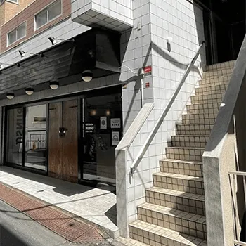 ビーコンセプト 北千住店のパーソナルジムのトレーニングを受ける店舗の外観