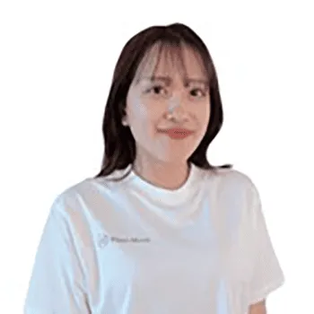 Pilates Mirror 与野のピラティスのトレーニングを受けるインストラクター