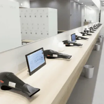 Rintosull 静岡店のピラティスのトレーニングを受けた後のパウダールーム