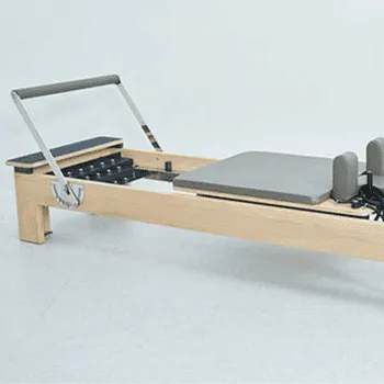 Pilates Mirror 千葉2店舗のピラティスのトレーニングを受けるトレーニング器具