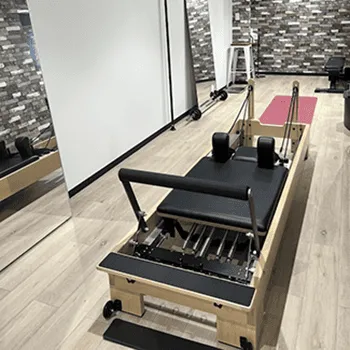 OLUTANA pilates 千葉7店舗のピラティスのトレーニングを受けるトレーニング器具